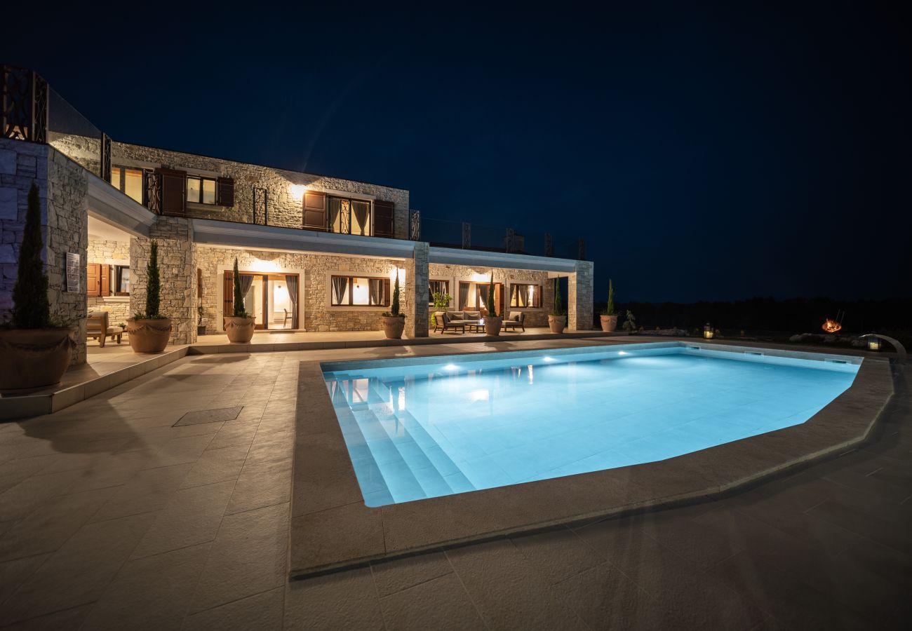 Villa a Hrboki - Villa Antea for 10 people near Labin - Rabac with heated pool 75 m2 - welness & large garden