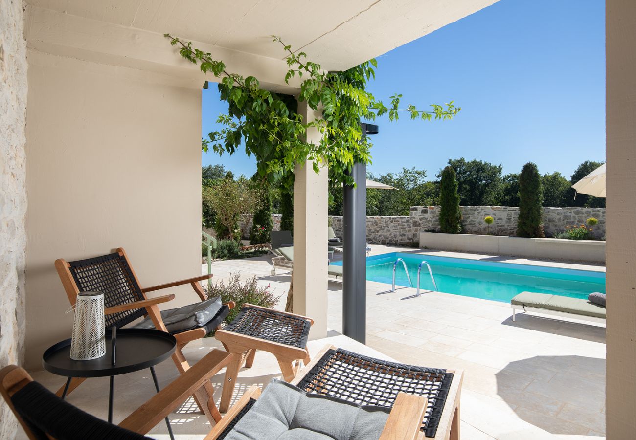 Villa a Bale - Villa Stanza Campitelli for up to 21 people in Central Istria with private pool and pet friendly