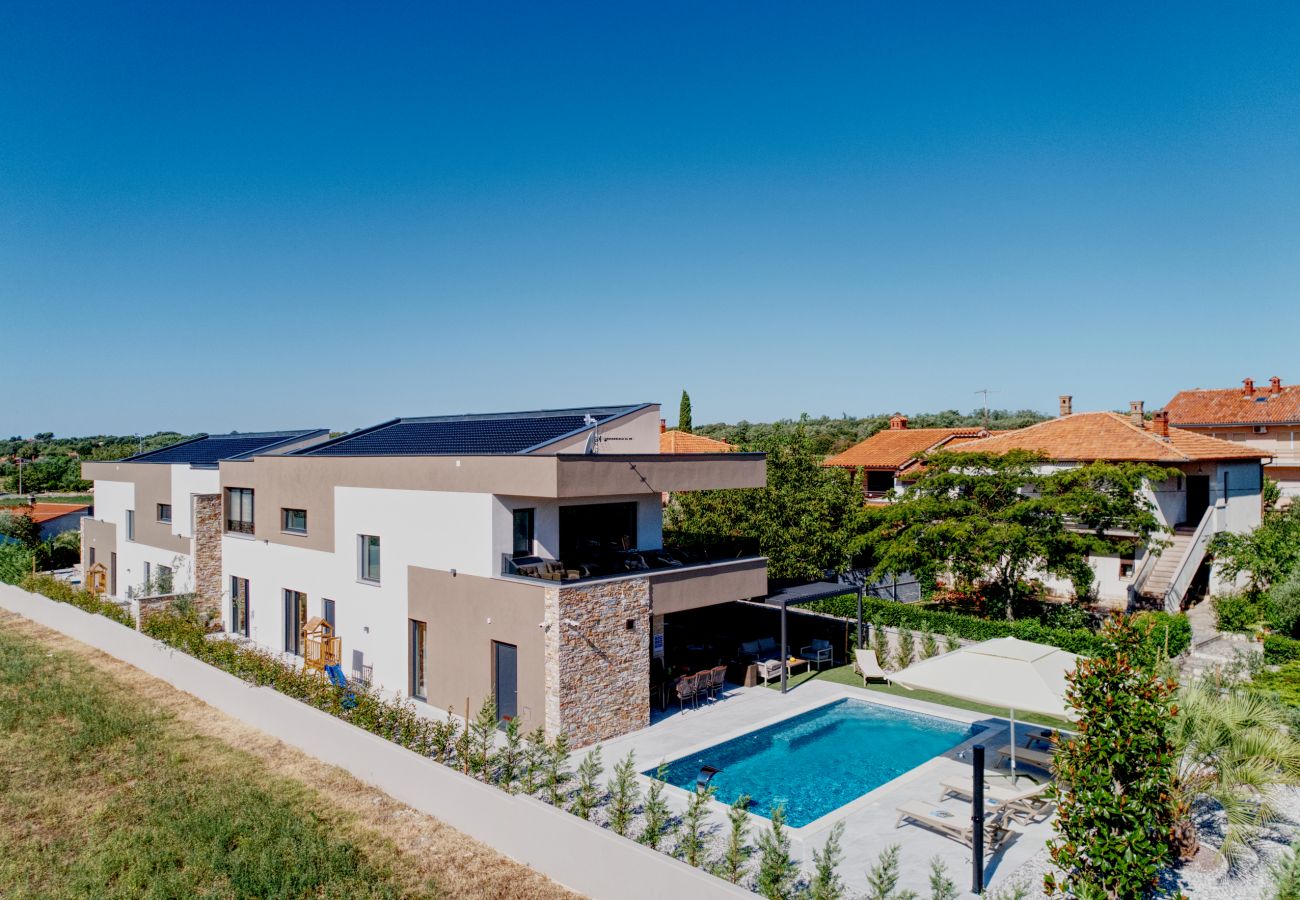 Villa a Marcana - Villa Bavigo for 8 people near Pula with wellness & children playground