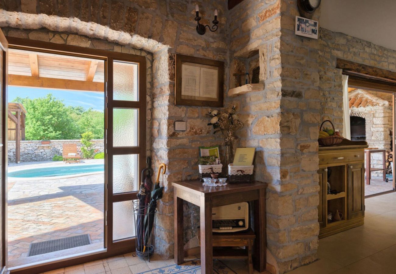 Villa a Šajini - Villa Milica for 6 people - pet friendly eco house with private pool