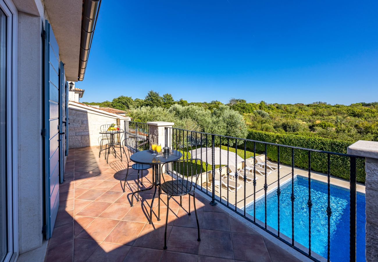 Villa a Medulin - Villa Mila in Medulin with private pool only 300 meters from the beach