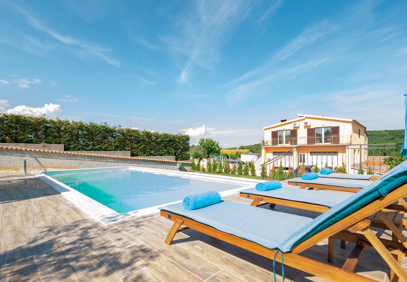 Villa a Salakovci - Villa Krasna Kuća for 5 people near Labin - Rabac with private heated pool