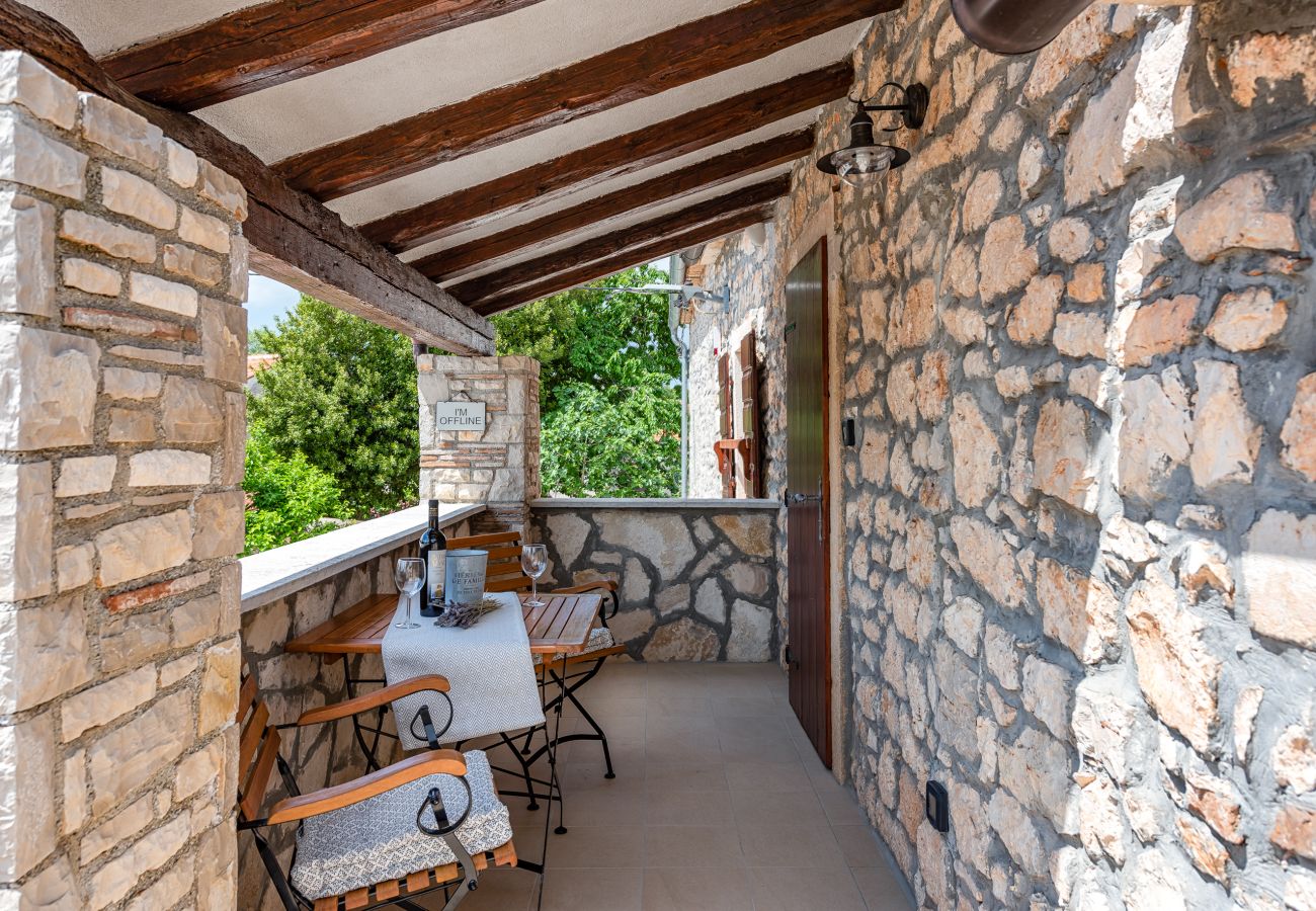 Villa a Marcana - Villa Cassa di Roccia for 8 people in Central Istria - pet friendly with heated pool