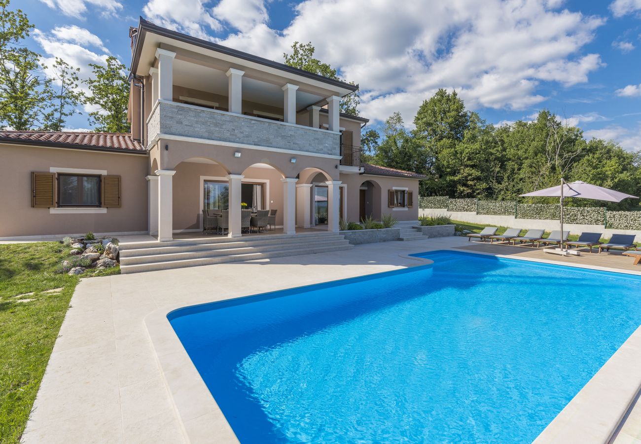 Villa a Pazin - Villa Anima for 8 people in Central Istria with children playground and 50 m2 private pool