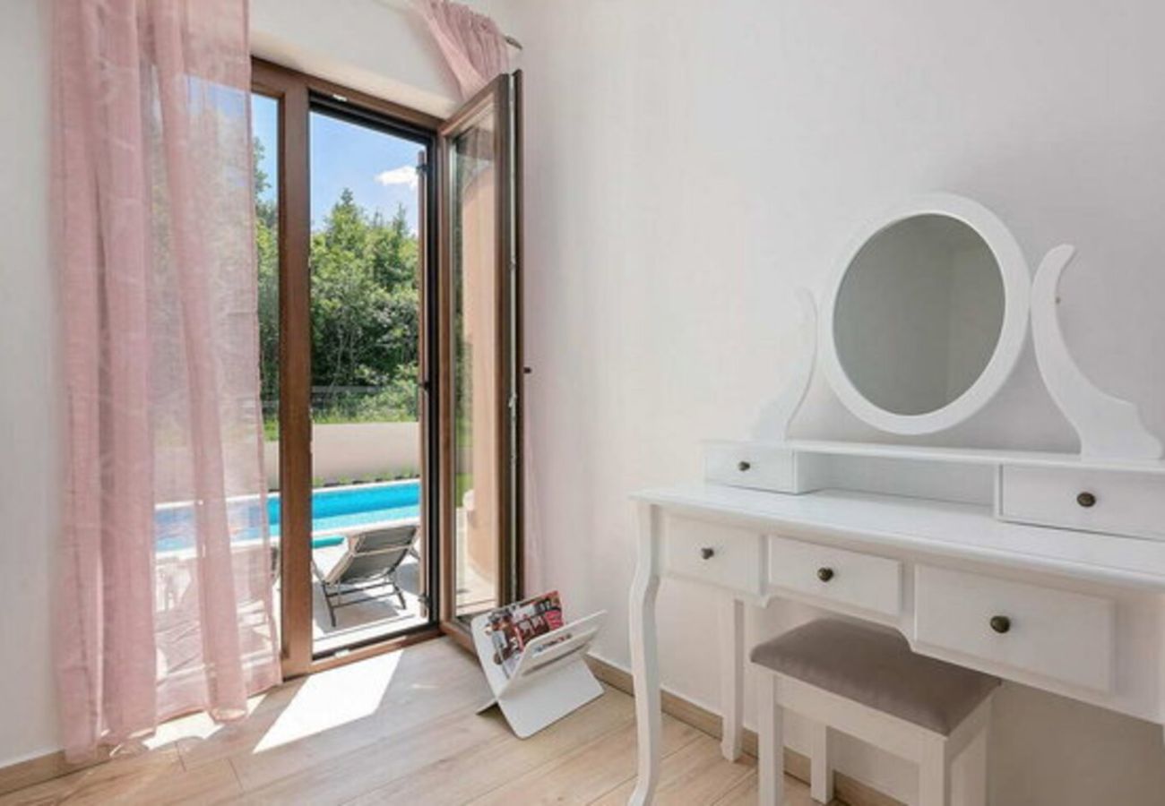 Villa a Labin - Villa Milica near Labin for 8 people with private pool & pet friendly