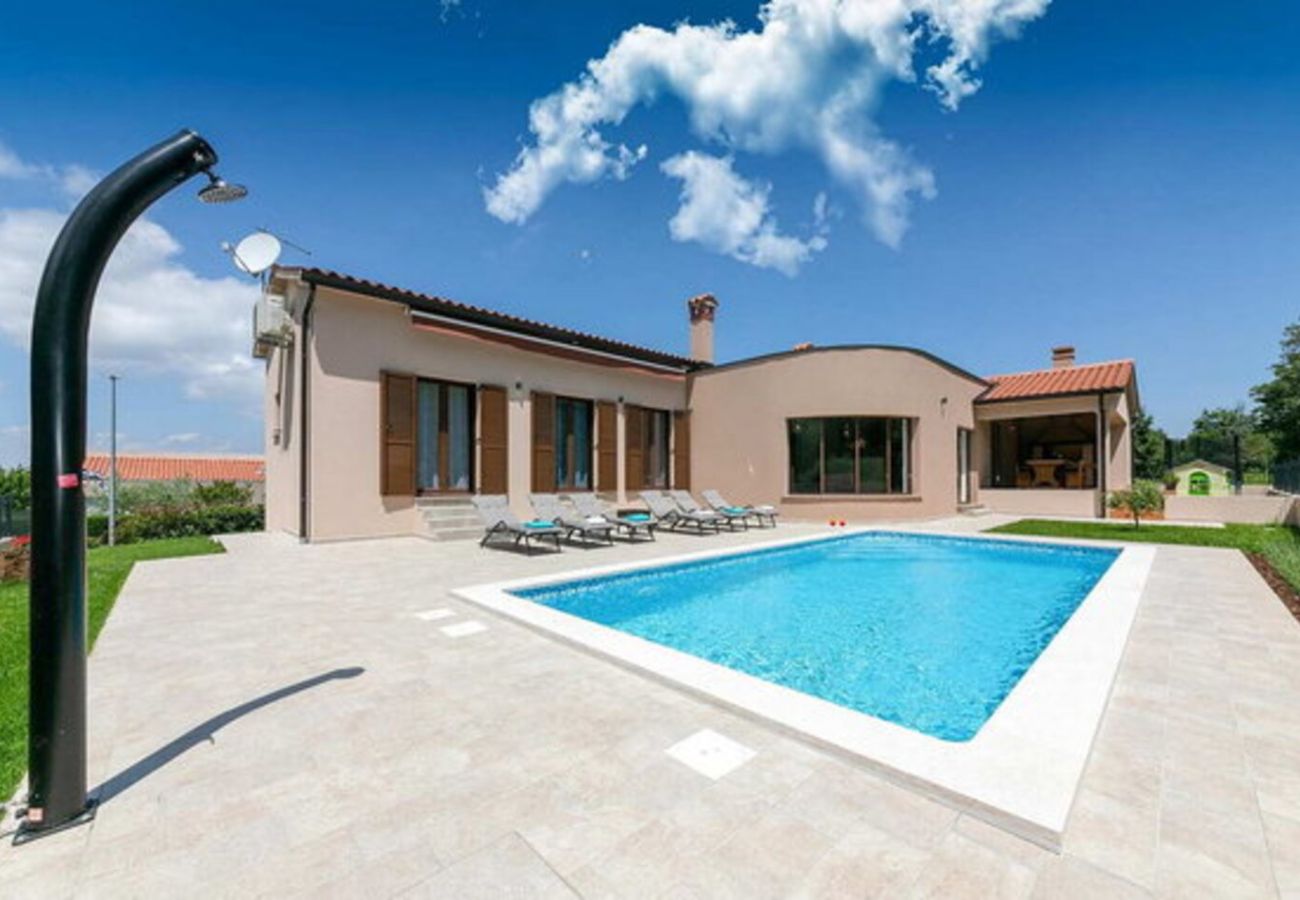 Villa a Labin - Villa Milica near Labin for 8 people with private pool & pet friendly