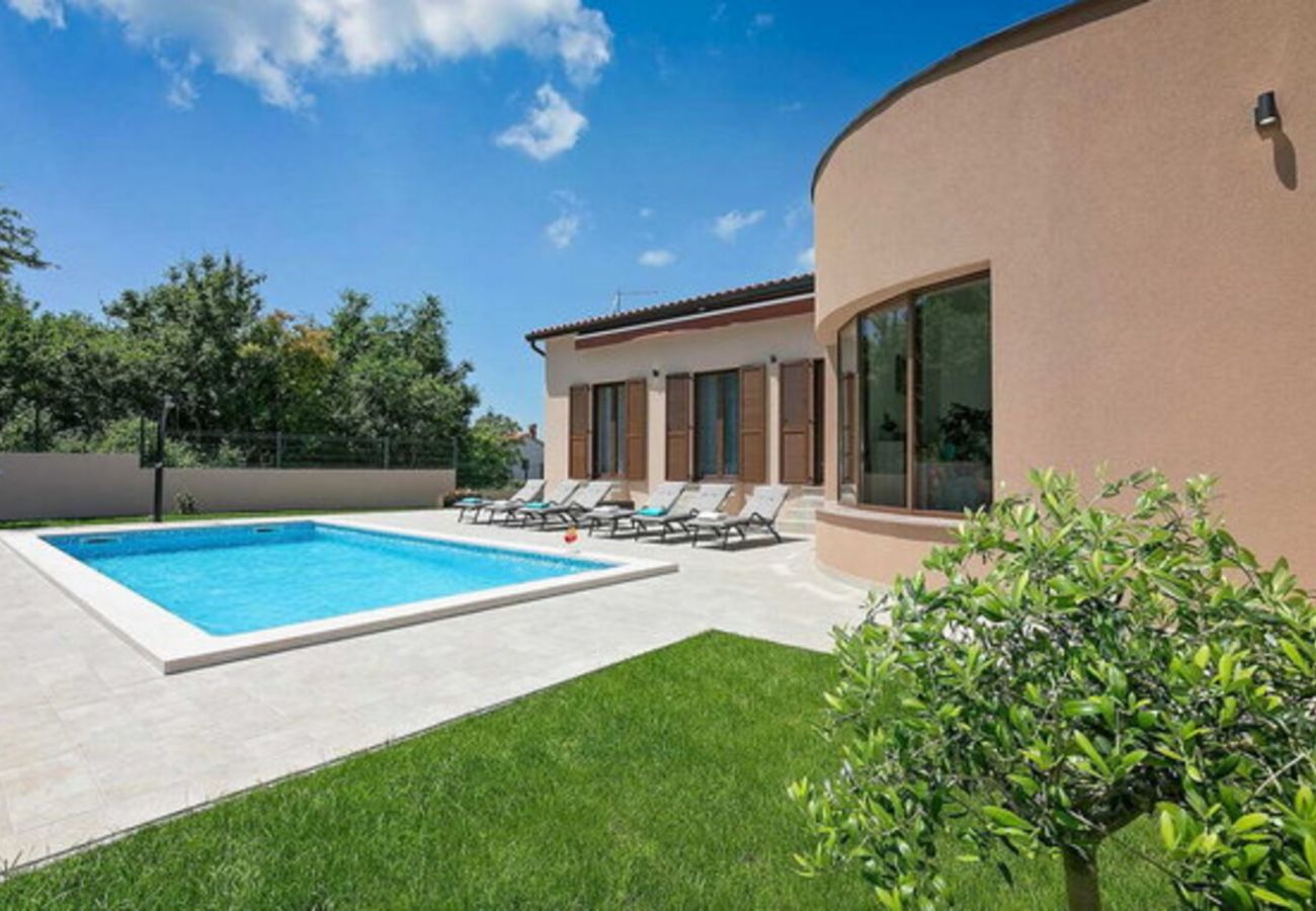 Villa a Labin - Villa Milica near Labin for 8 people with private pool & pet friendly