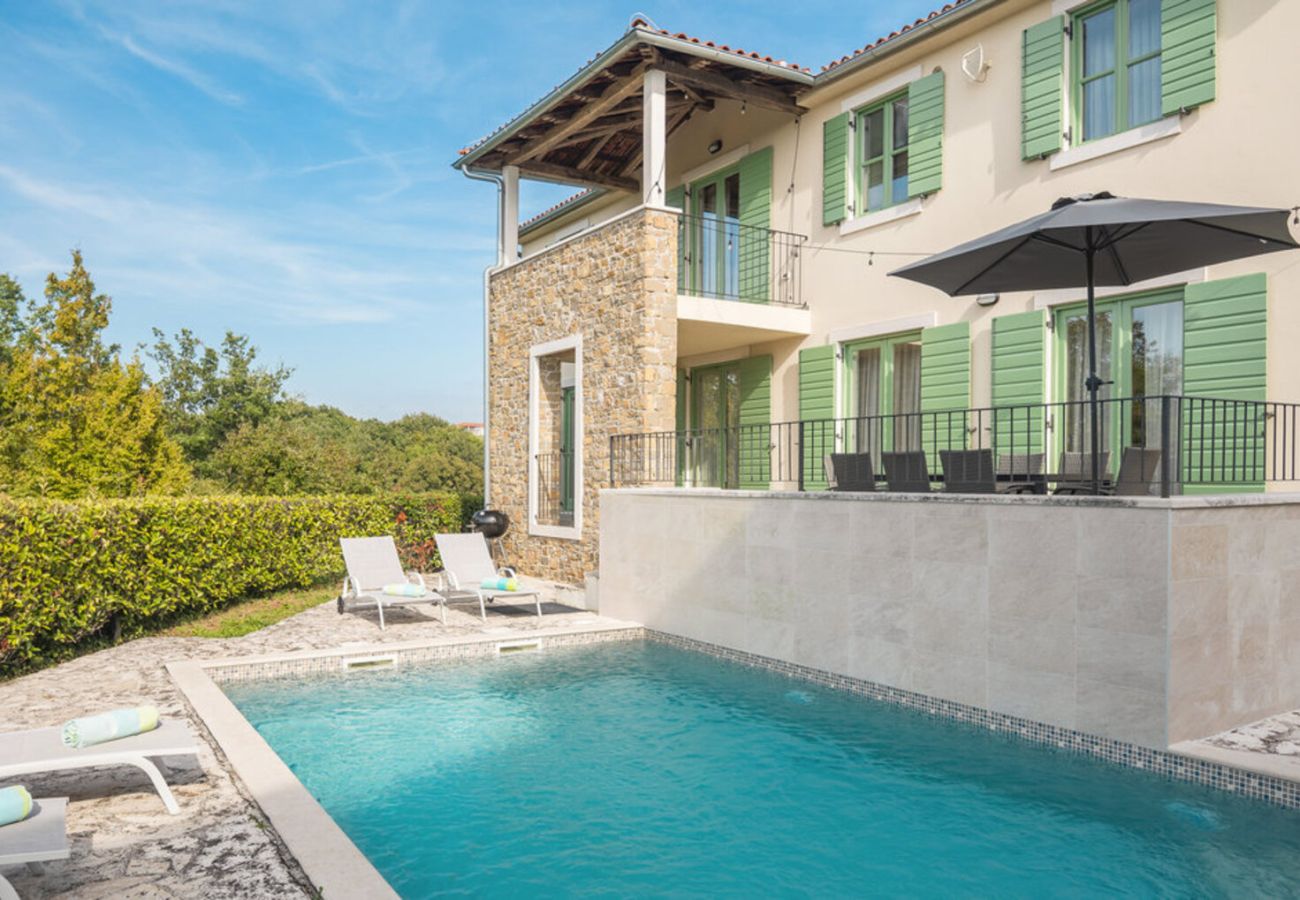 Villa a Baredine - Villa Morgan for 8 people in Central Istria with 45 m2 heated pool & pet friendly