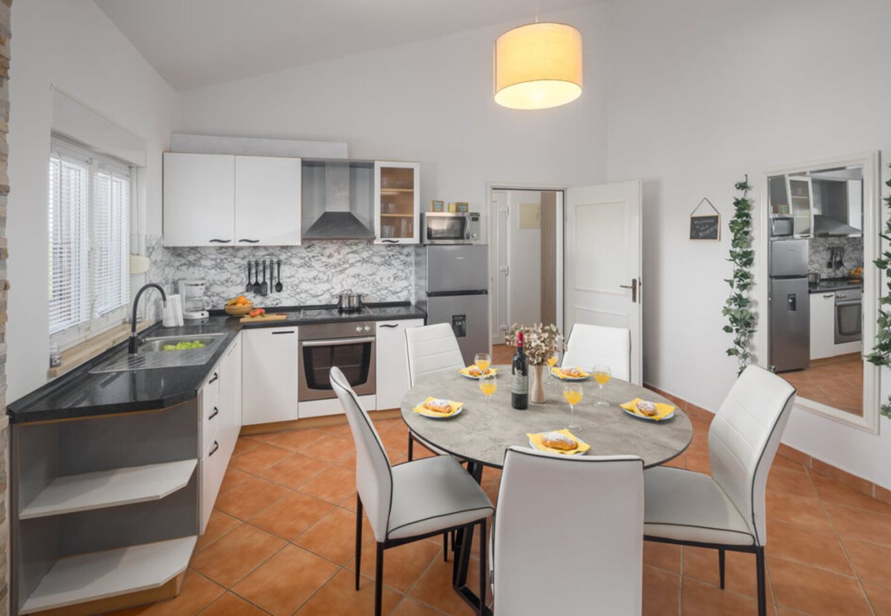 Villa a Montižana - Villa Belvedere for 6 people near Poreč with sea view and pet friendly