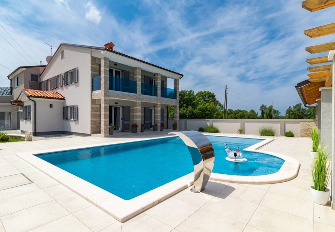 Villa a Pula - Villa Horizon for 18 people near Pula with large garden and children playground