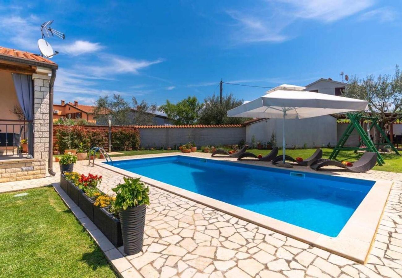 Villa a Porec - Villa Mia & Iva for 6 people near Poreč with private pool and pet friendly