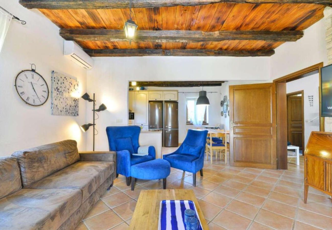 Villa in Butkovici - Villa Sole in Central Istria for 10 people with 4 bedrooms and private pool