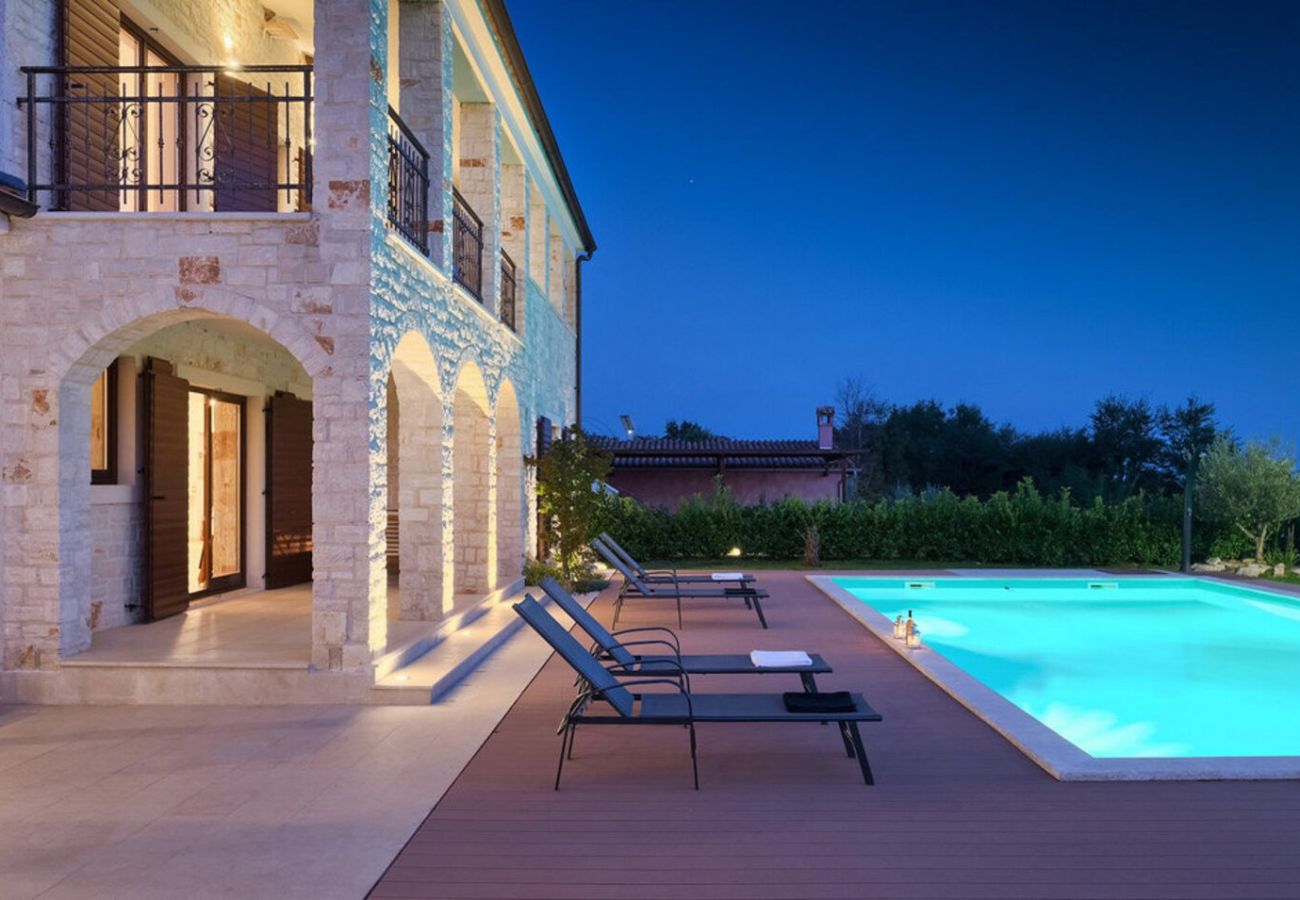 Villa in Pinezici - Villa Dubravka in Central Istria for 11 people - pet friendly with 70 m2 private pool