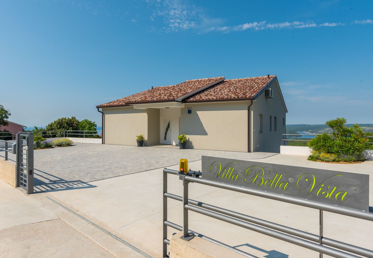 Villa in Viškovici - Villa Bella Vista for 8 people with sea view and heated pool