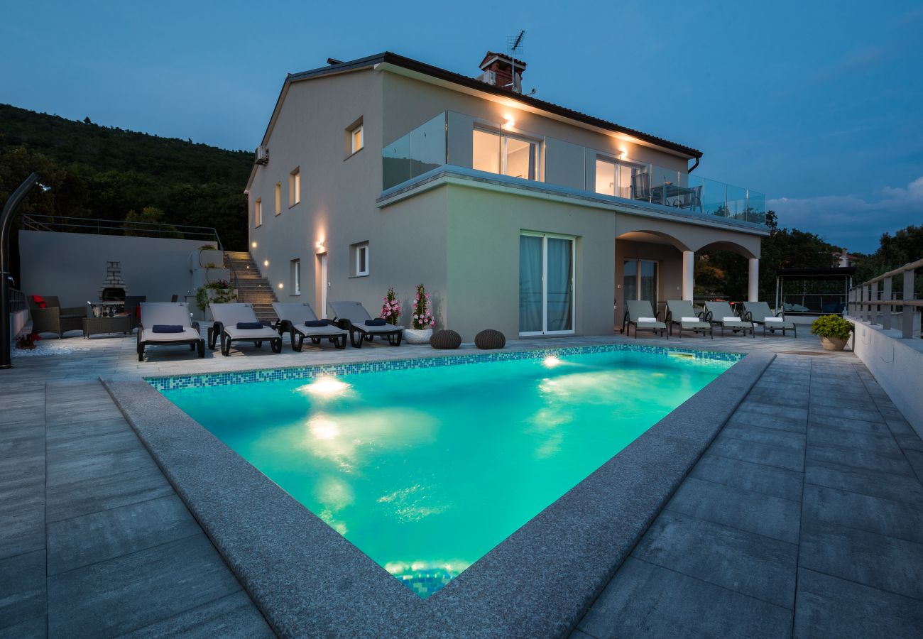 Villa in Viškovici - Villa Bella Vista for 8 people with sea view and heated pool