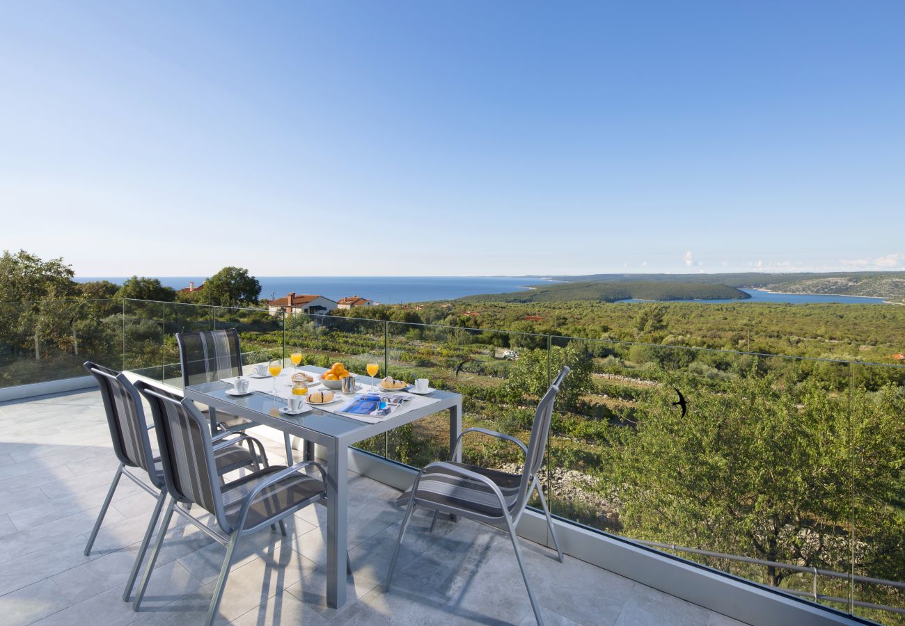 Villa in Viškovici - Villa Bella Vista for 8 people with sea view and heated pool