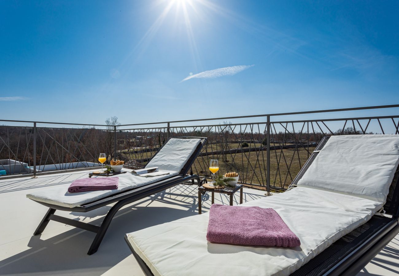 Вилла на Vodnjan - Villa Angie in Central Istria for 10 persons with private heated pool & kids playground 