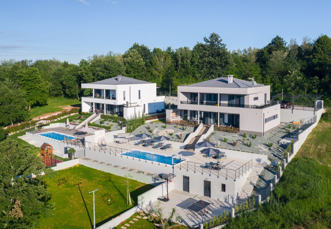 Вилла на Sveta Nedelja - Luxury Villa Callista near Labin with large garden and Pool Heating