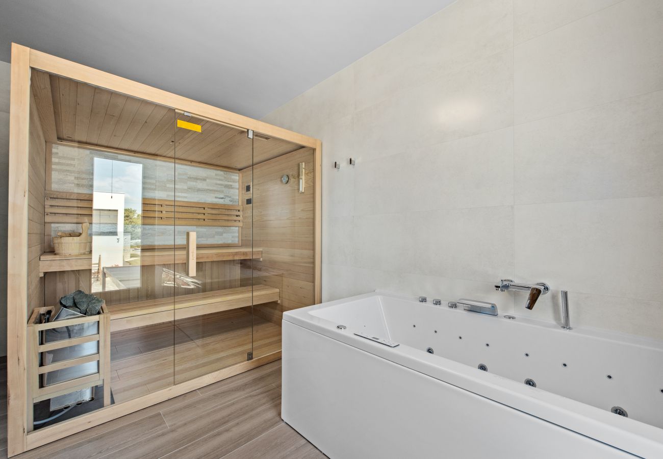 Вилла на Juršici - Villa MaEm in Central Istria for families with Sauna, Whirlpool & Sea View