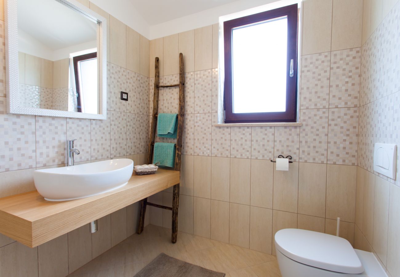 Вилла на Tinjan - Villa Roza in Central Istria with large garden and playground for kids - Whirlpool