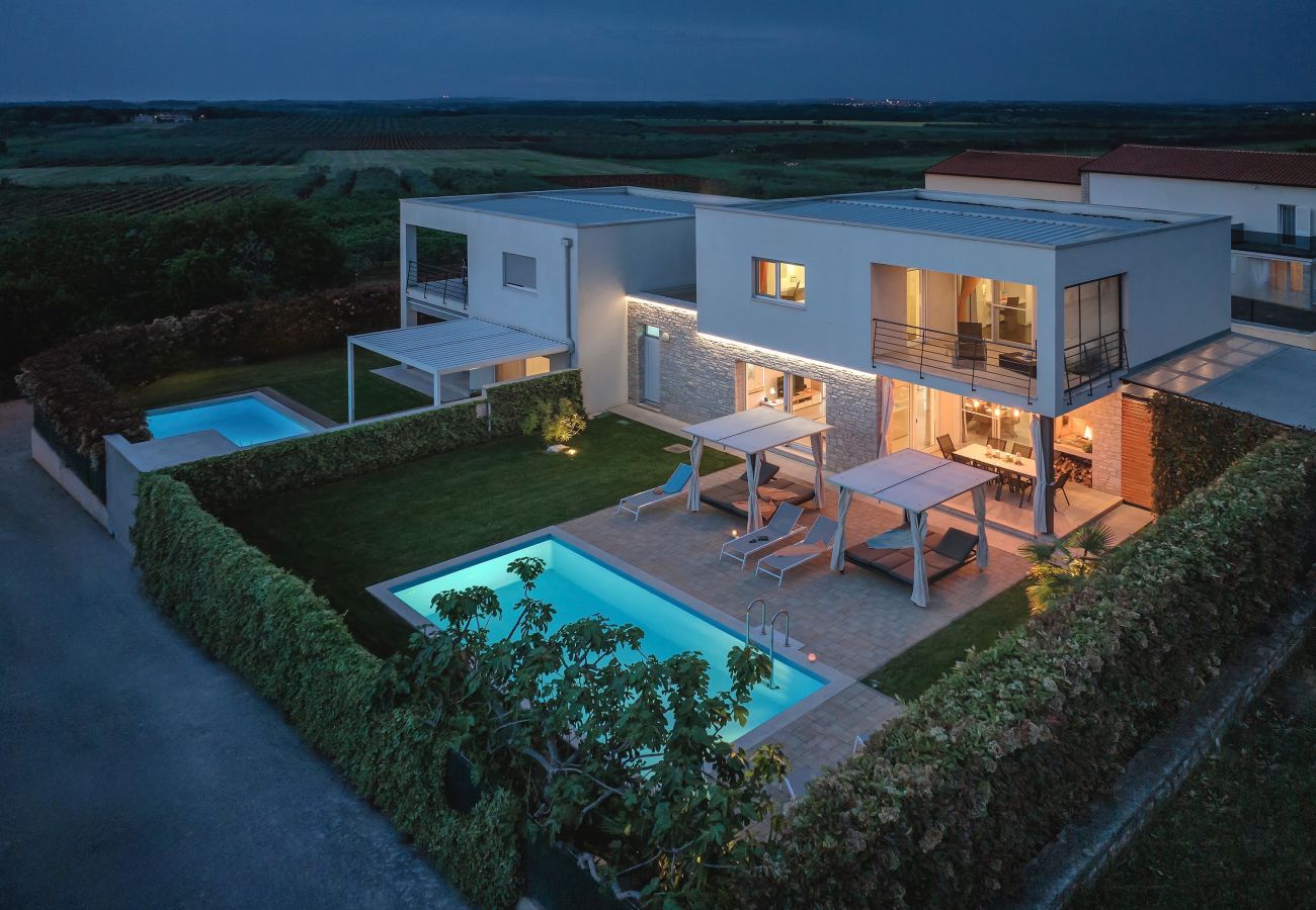 Вилла на Bužinija - Villa Sky Dream for 8 persons near Novigrad