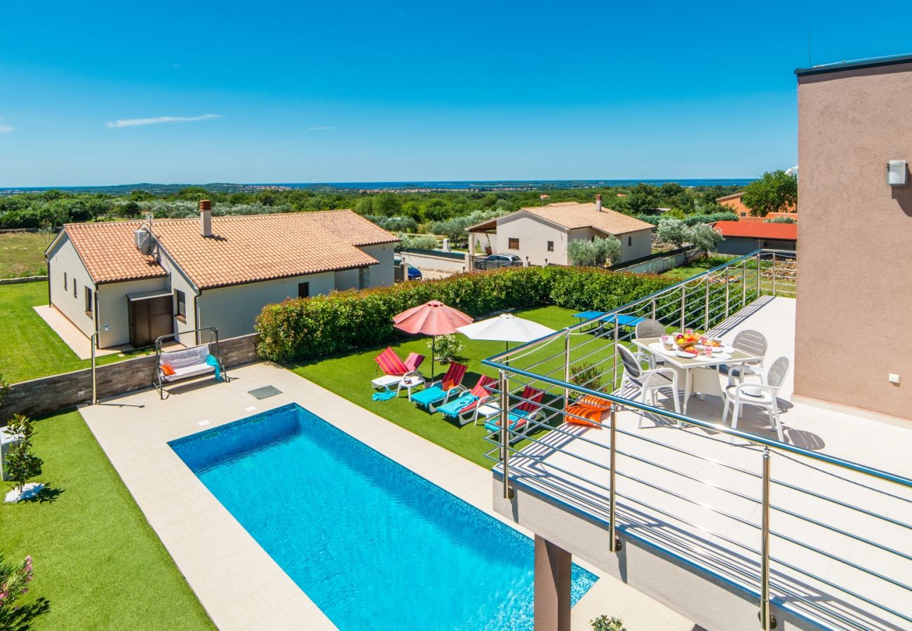 Вилла на Galižana - Villa Stefanja kids friendly with sea view near Fažana