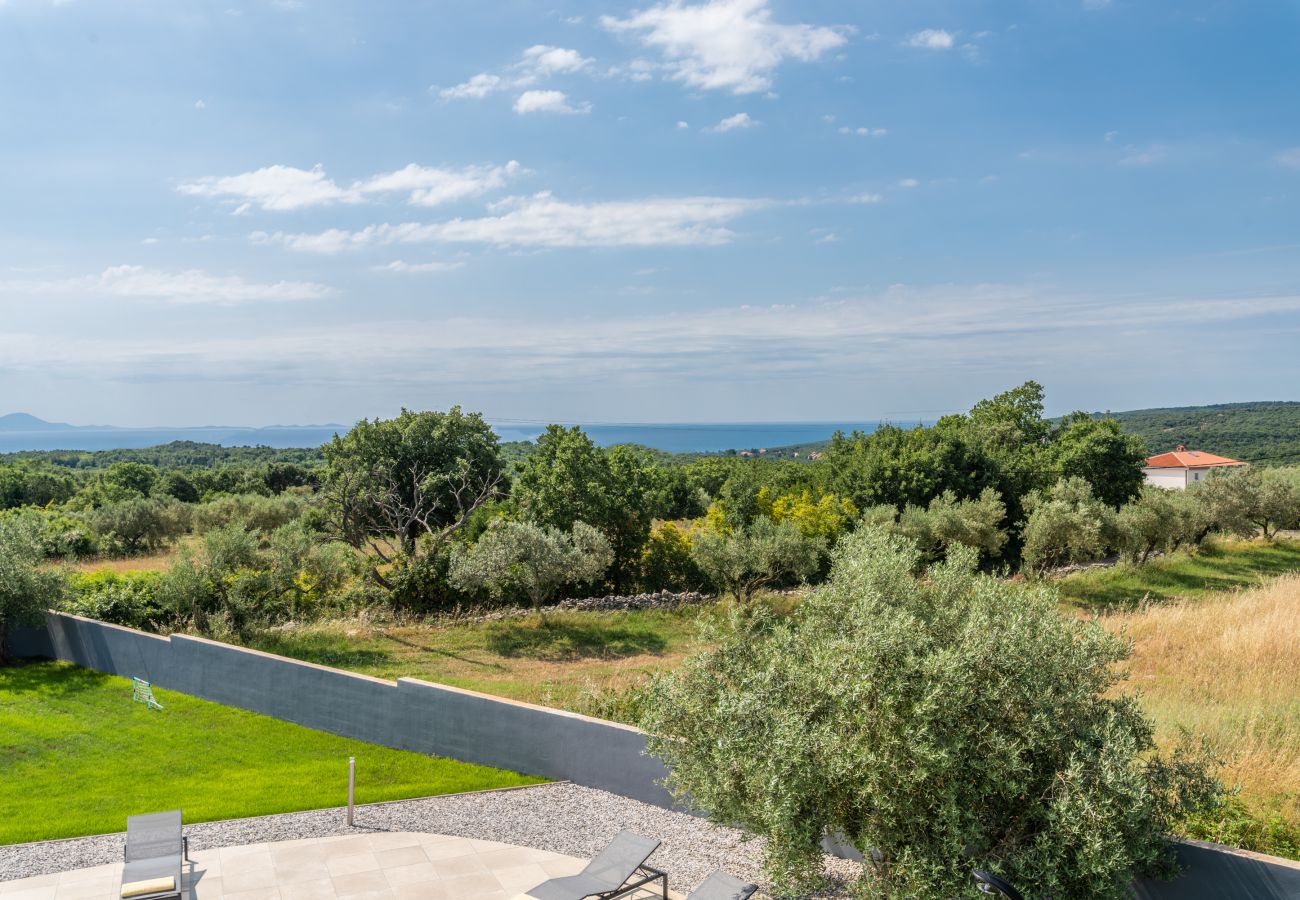 Вилла на Krnica - Villa Posidonia near Pula with sea view and surrounded by olive trees