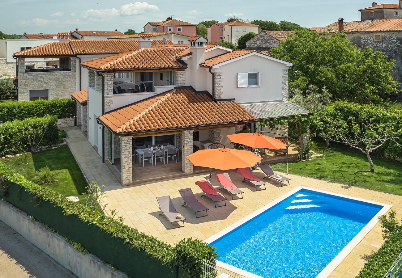 Вилла на Bužinija - Villa Sunset with sea view for 6 persons near Novigrad