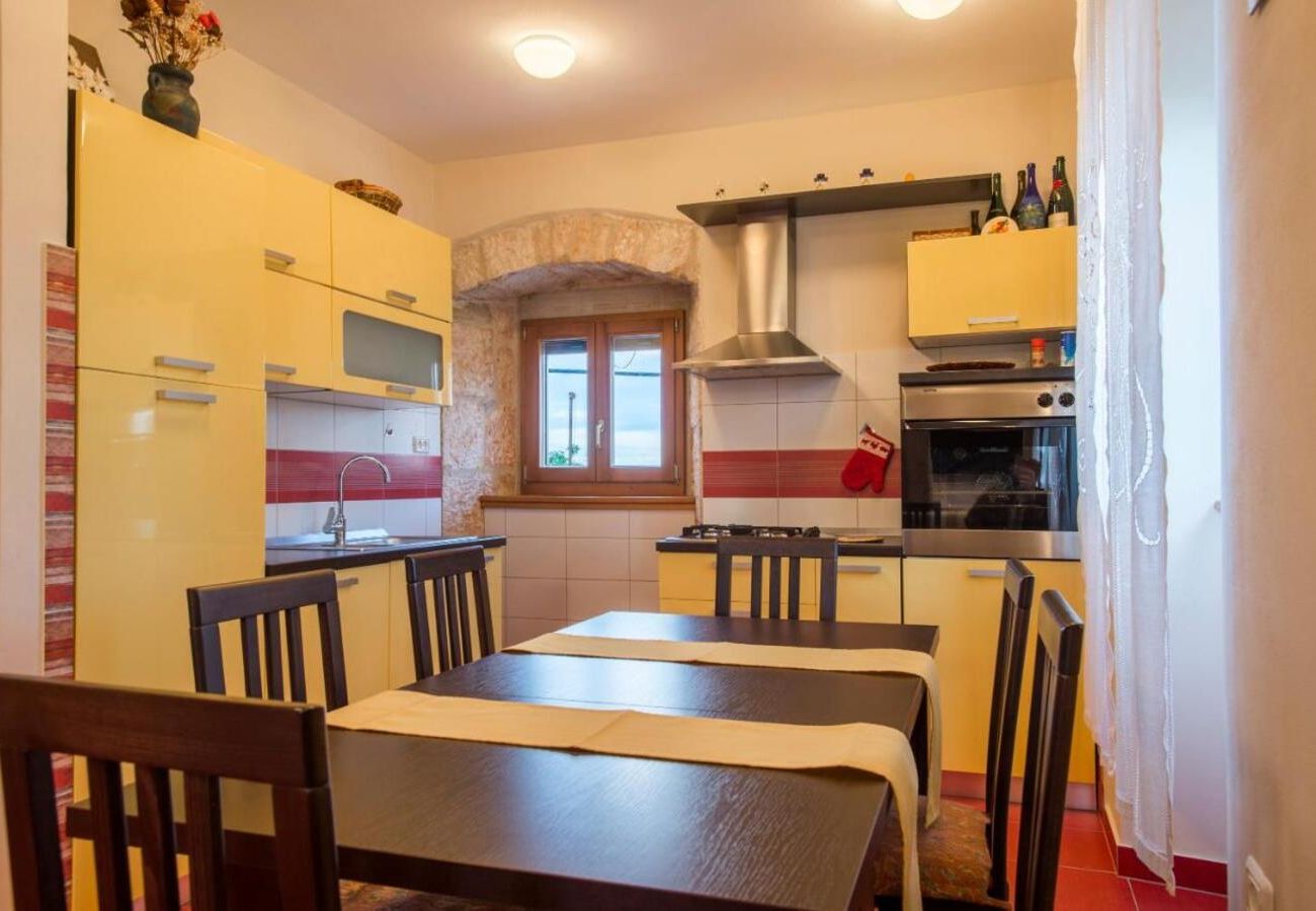 Вилла на Marcana - Casa Menta near Pula - private villa for families & friends with Pool, Sauna, Fitness and Pool Heating