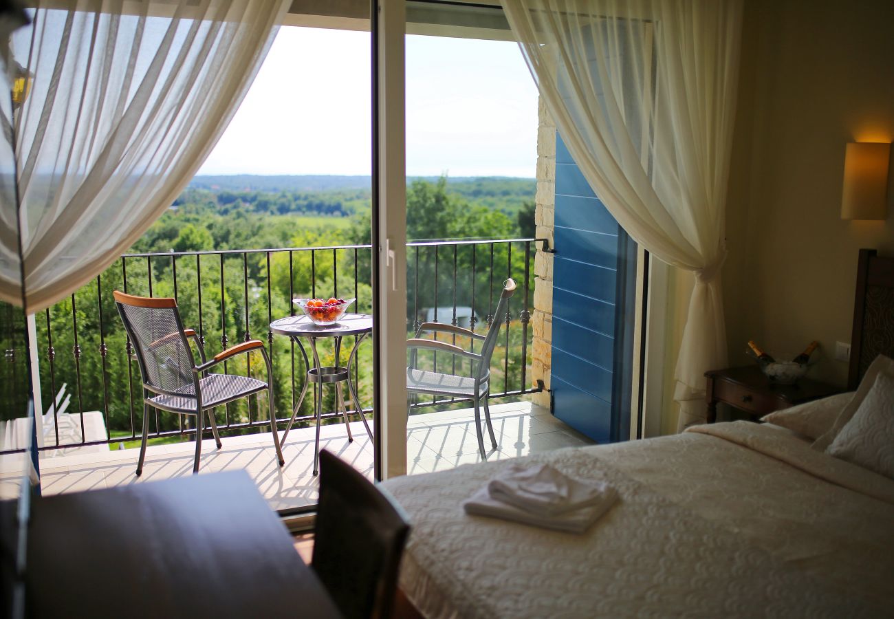 Вилла на Babudri - Villa Babudri near Poreč for 10 people with jacuzzi & spa