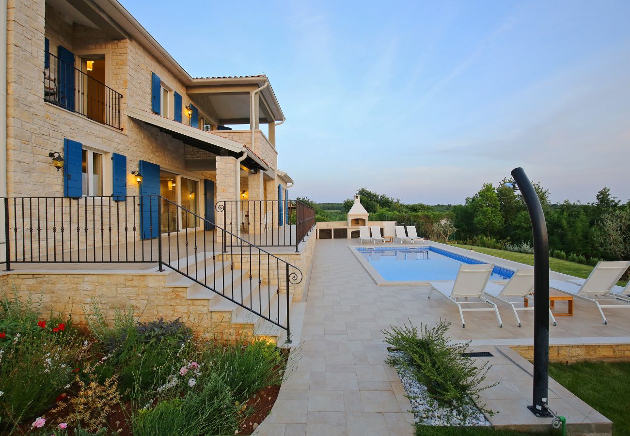 Вилла на Babudri - Villa Babudri near Poreč for 10 people with jacuzzi & spa