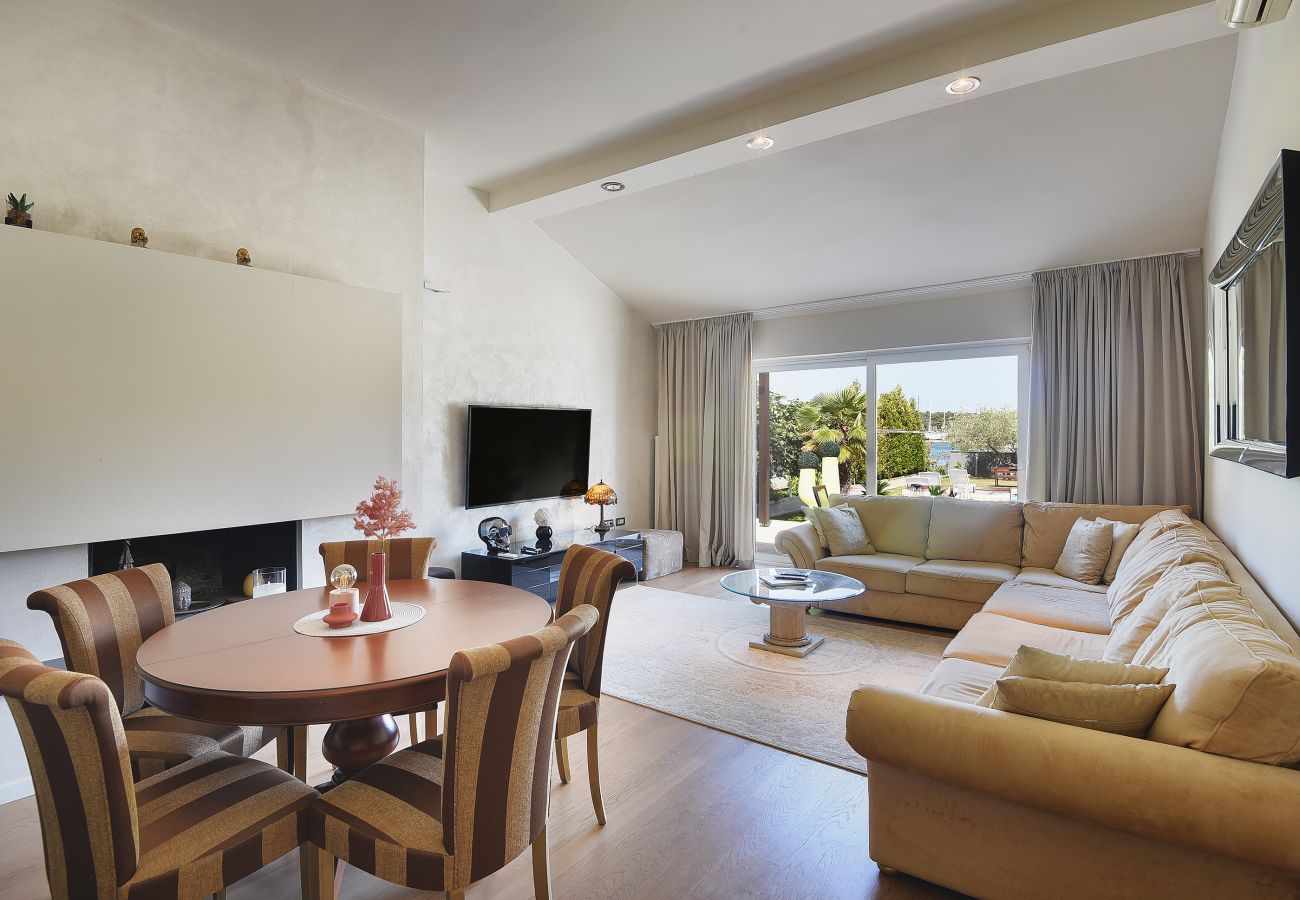 Вилла на Pula - Villa Contessa Del Mar in Pula for 7 people only 200 meters from the beach & pet friendly