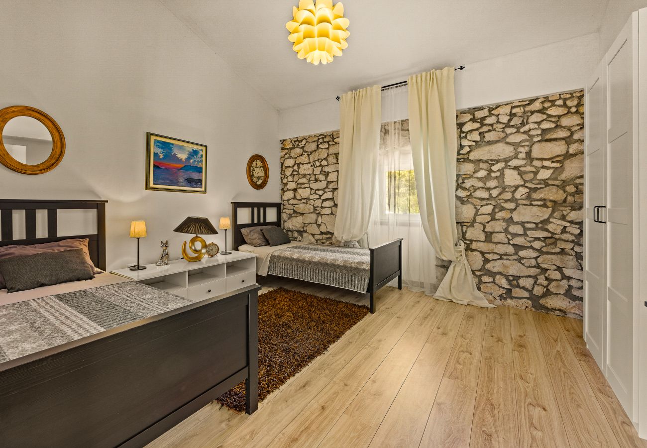 Вилла на Labin - Villa Antoana for 8 people in Labin - Rabac with children playground & private pool