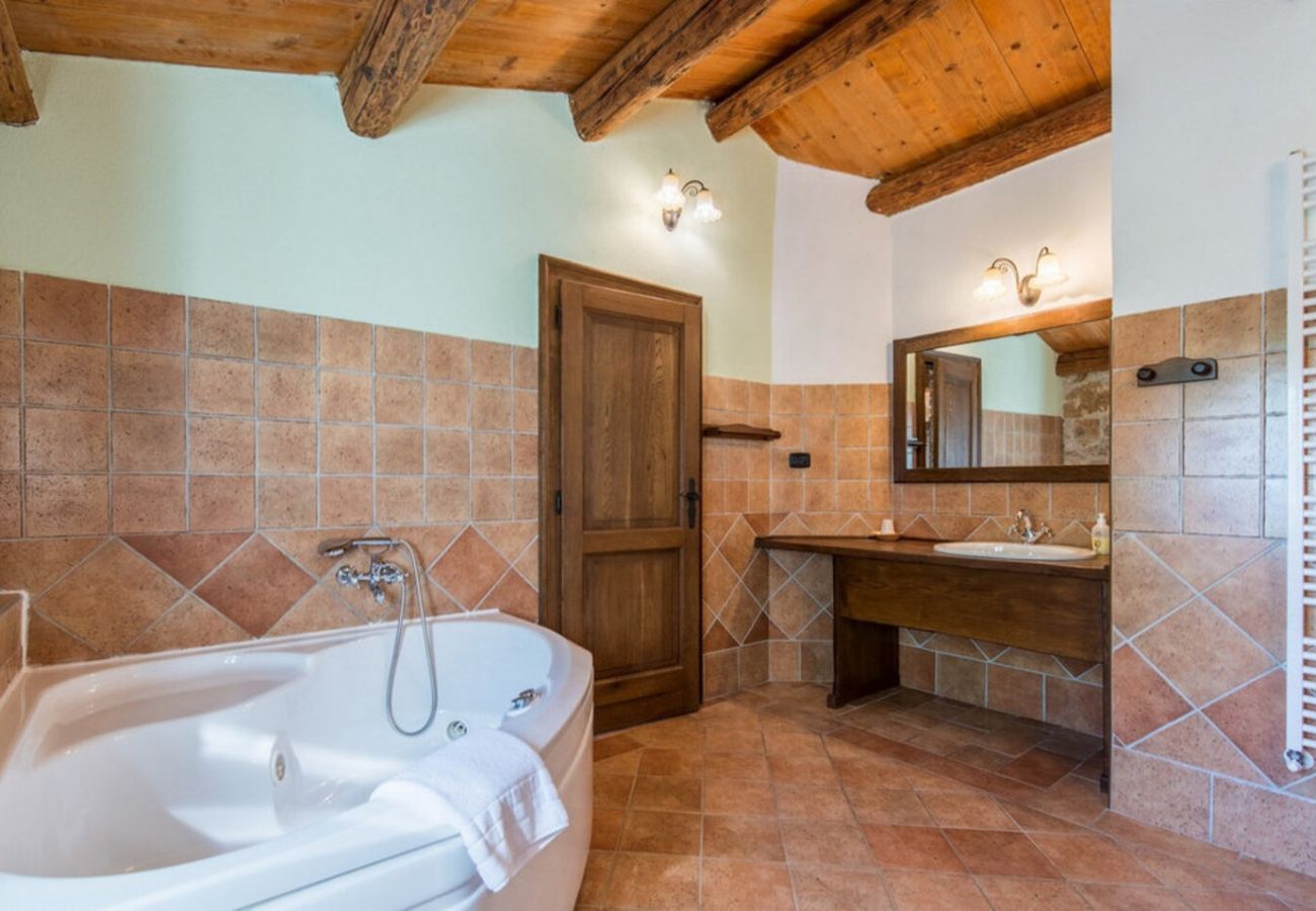 Вилла на Vižinada - Villa Giselle in Central Istria for 8 people with large garden & private pool - pet friendly