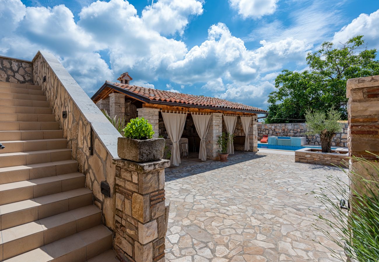 Вилла на Marcana - Villa Cassa di Roccia for 8 people in Central Istria - pet friendly with heated pool