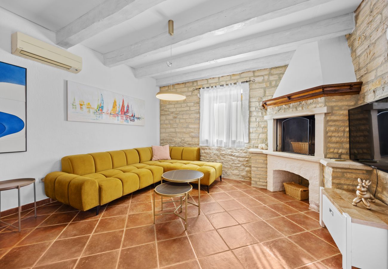 Вилла на Paradiž - Villa Ana Paradiz for 8 people in Central Istria with private pool & pet friendly