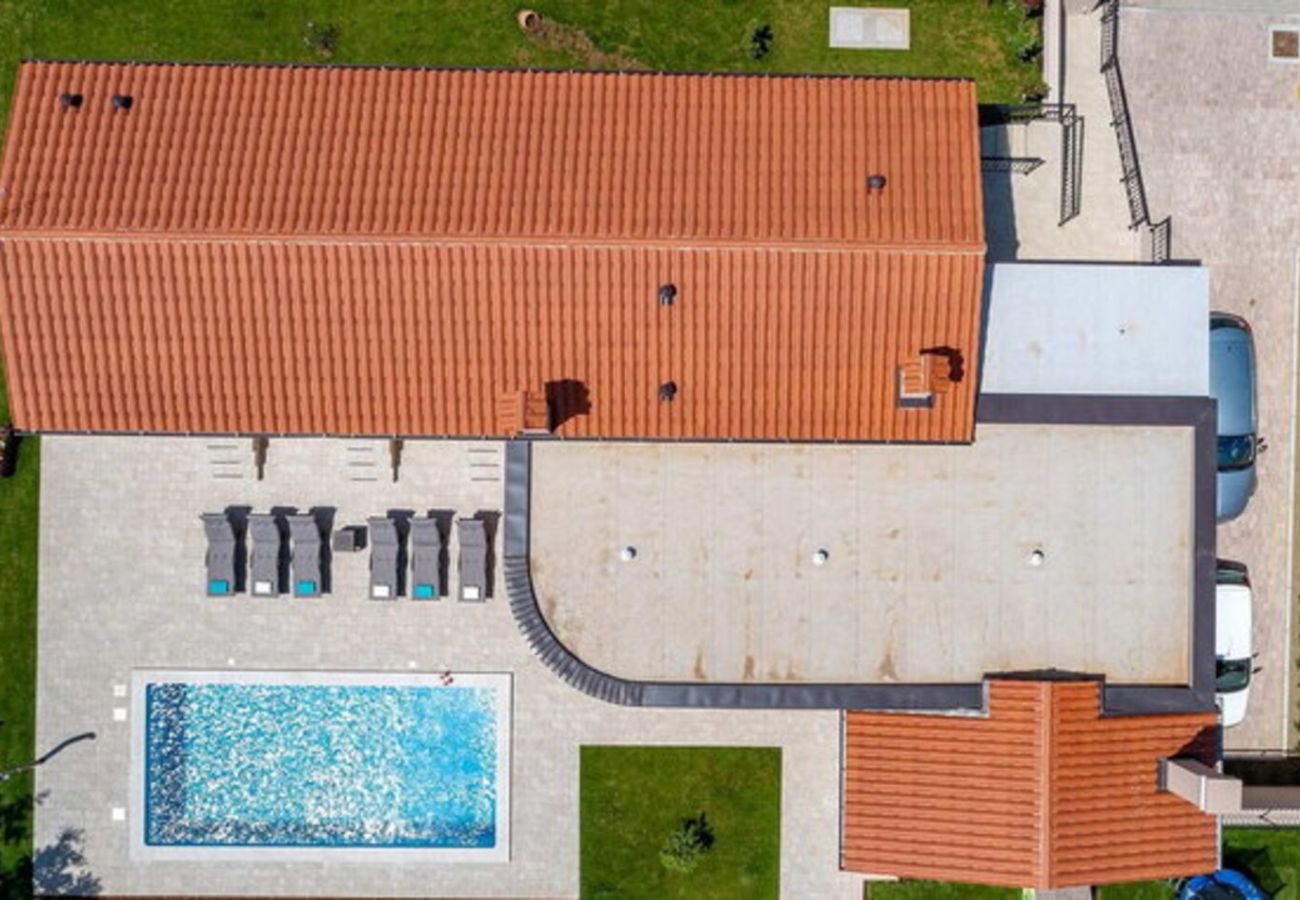 Вилла на Labin - Villa Milica near Labin for 8 people with private pool & pet friendly