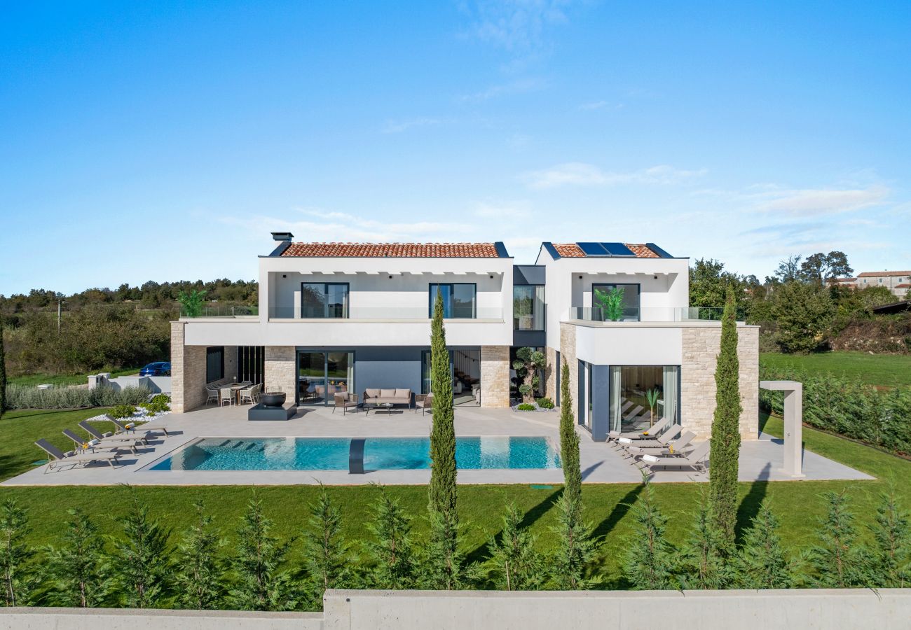 Вилла на Anžici - Villa Asmoa for 8 people near Poreč with heated infinity pool & sauna