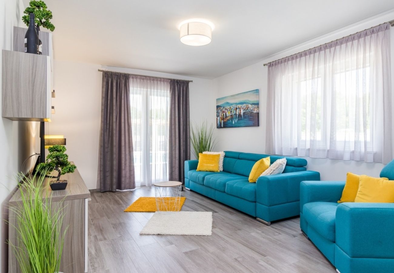 Вилла на Pula - Villa Horizon for 18 people near Pula with large garden and children playground